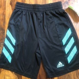 NWT Boys Aeroready Pro Sport 3-Stripe Short.